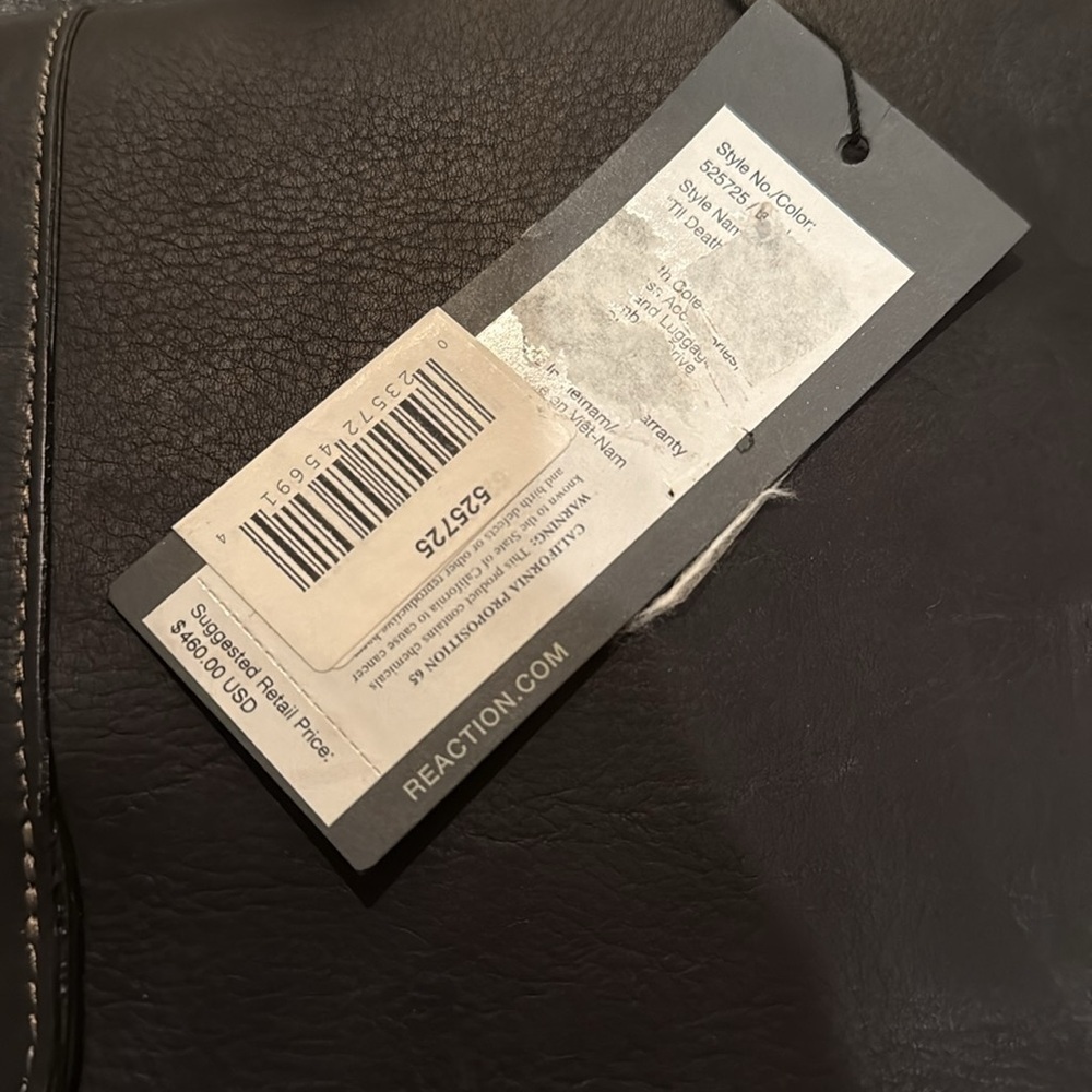 Kenneth Cole Reaction Black Leather Briefcase with Shoulder Strap - Picture 6 of 12